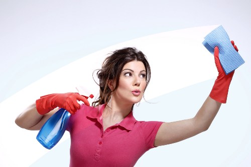 Professional end of tenancy cleaning preparation with tools